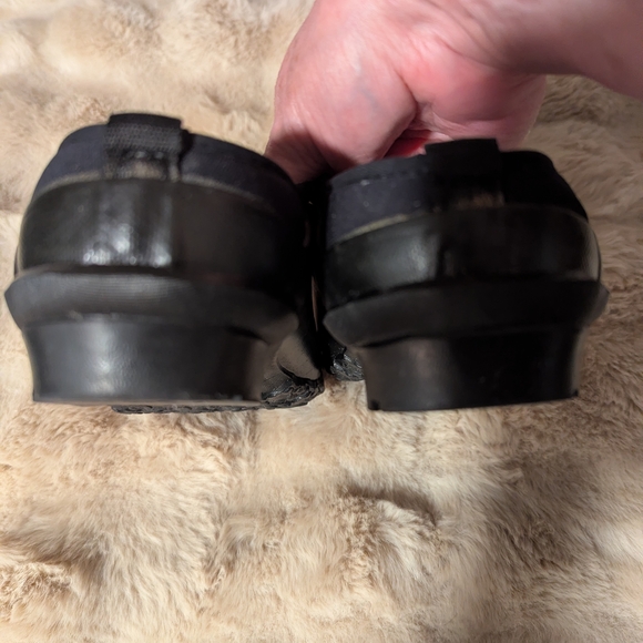 Bogs Slip-On Clogs - Picture 4 of 4